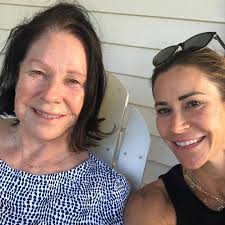 Sarah Bearden Smith (@beautyinalzheimers) · Instagram 照片和视频