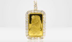 So all you men of fashion and faith out there, if you are planning to buy a gold pendant, bluestone offers you the best of designs and our men's gold pendants' prices are quite within your budget. Pendants For Men Traxnyc