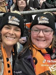 Booktok and Australian Ice Hockey League in unlikely romance