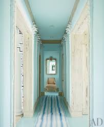 The best paint colours for a dark hallway or staircase (and some other great tips…) if there's one space in a home with the potential to be dismal, it's the hallway. 5 Ways To Decorate A Narrow Hallway Shop Room Ideas