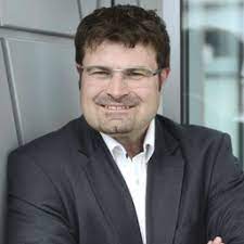 The dance is usually accompanied by musical instruments such as the cymbalom, accordion, violin, viola, double bass, saxophone, trumpet or the pan pipes. Tomas Hora Director Customer Services Central Eastern Europe Mercedes Benz Ceska Republika S R O Xing