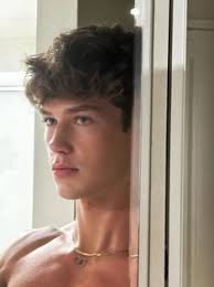 Kurt Strauch (strauchkurt29) — профиль