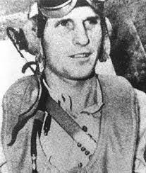 Daniel Carmichael's Instagram, Twitter & Facebook