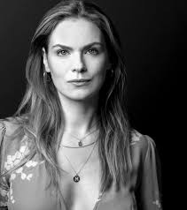 Megan Vincent's Instagram, Twitter & Facebook