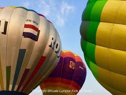 Hope you like the timelapse video (1:38). The Putrajaya Hot Air Balloon Fiesta Family Event This Weekend Kualalumpurkids
