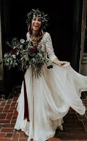 Our large selection of period raiment includes period fantasy dresses, ladies' surcoats, celtic robes, scottish ensembles, peasant garbs, saxon pinafores, and norse. Celtic Wedding Dress June Bridals
