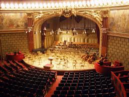 Se clădeşte un monument, „hronicul operei române din bucureşti de octavian lazăr cosma. Opera Romana