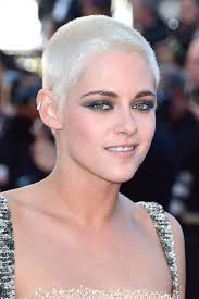 Une fatalité les cheveux fins ? Coupe Cheveux Tres Tres Courte Pour Femme