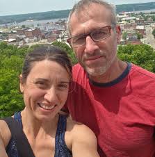 Hello everyone, Please be aware of a new business that recently opened in  this area. Celebrate QC is a bridal store in this area that recently has a  new owner (Kasey Schultz)