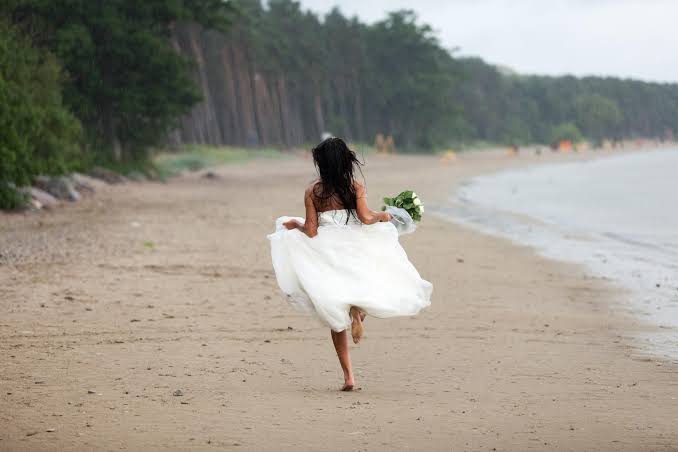 Runaway Brides Share What Happened That Made Them Cancel Their Weddings