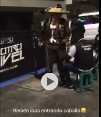 Fue el cantante patio 4 music quien entregó detalles a través de un live en instagram en el que reportó que junior jein, quien promocionaba su más reciente trabajo discográfico en dicho. Lf5m F7t04dmzm
