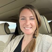 Tabitha Reilly's Instagram, Twitter & Facebook