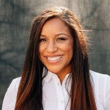 Daria Willis's Instagram, Twitter & Facebook