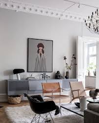 Majestic Home With Great Art Pieces Coco Lapine Design In 2021 Minimalist Living Room Decor Minimalist Living Room Living Room Decor