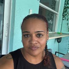 What's a good poolside cocktail?