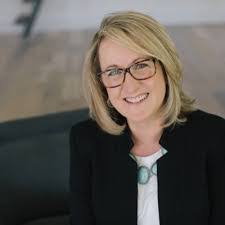 Karrie Mitten's Instagram, Twitter & Facebook