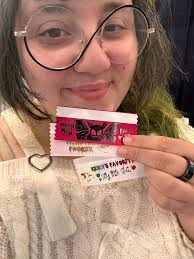 Day 3 and still finishing the main blade and the Avatar Sticker🐲🔥🩵