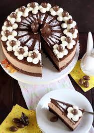 Der biskuitteig ist schnell gebacken und recht einfach. Sugarprincess Die Beste Schoko Kase Sahne Torte Backen Traumhafte Ostertorte Mit Viel Schokolade Zum 18 Geburtstag Rezept Und Video Von Sugarprinces Rezept In 2021 Kuchen Und Torten Rezepte Kuchen Und Torten Torte