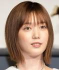 【悲報】本田翼 年下研修医と破局していた！