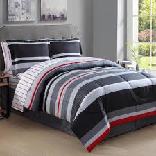 Black Bed In A Bag Queen Pin By Victoria Tsoy On Recamara Sinu In 2020 Bed In A Bag Comforter Sets Striped Bedding