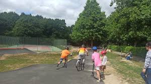 Photo Des séances de découverte du pump track organisées mercredi 7 ...