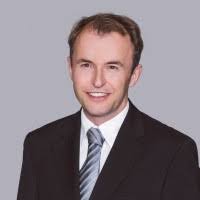 200+ profilů „Flückiger“