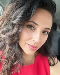 Melina Almodóvar "La Muñeca de la Salsa"