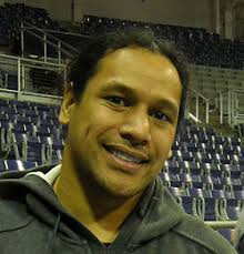 Their parents polamalu and holmes are also devout christian. Troy Polamalu Wikipedia