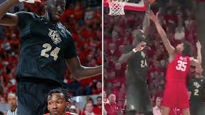 Manute bol, shawn bradley and gheorghe muresan are the 3 tallest nba players in history but who is the tallest of them all?! College Basketball Star Tacko Fall Embarrasses Opponents With Height
