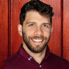 Pat Riley is expected to make over $1 million if the Chiefs win the Super  Bowl — and it's all because of one smart decision he made nearly 40 years  ago.