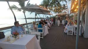 Enjoy the best places to eat and drink in the big island. New Restaurant Papa Kona Gives Vip Guests A Peek At Their Offerings West Hawaii Today