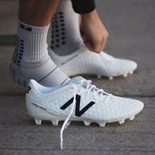 Black And Yellow New Balance Cleats White New Balance Visaro Zapatos De Futbol Adidas Botines De Futbol Nike Botas De Futbol Nike