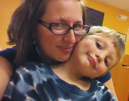 When are parents starting the “Senior Sunday” posts? Open house is next  week and first day of school is the week after that. Do I start them today?  Or wait for the