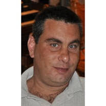 Lloyd Burger's Instagram, Twitter & Facebook