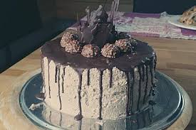 Ferrero Rocher Torte Von Bluemoon25 Chefkoch Rezept Rocher Torte Ferrero Rocher Torte Ferrero Rocher Kuchen