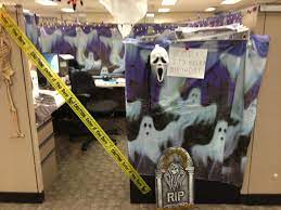 Every party planner knows that a theme ties the party come together. Halloween Themed Cubicle Decorating Halloween Cubicle Office Halloween Themes Office Halloween Decorations