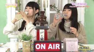 ヘイ動画 元有名人の最高のマンコ 公開 映像 芸能人