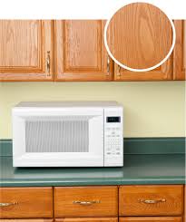 Wood species, finish, and door style all help determine whether your kitchen cabinets look traditional or contemporary. Guide To Kitchen Cabinet Wood Types