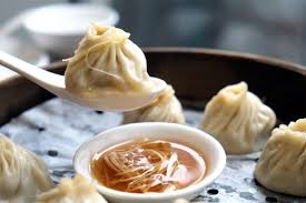 This restaurant offers patrons real peking duck that is carved right at the table by one of the chefs. Asia Kochkurs In Koln Kostliche Peking Ente Wie Vom Profi