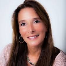 Karen Wunderlich's Instagram, Twitter & Facebook