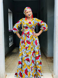 Download pinterest images or photos in jpg hd quality using pinterest photo. Pin By Made In Maalii On Modeles Differents Pagnes Africains African Fashion Skirts Latest African Fashion Dresses African Fashion Women Clothing