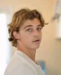 This is going to be my last post if I don't get a YESSS to be in the next  season of GH