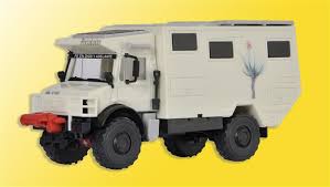 Ein wohnmobil, in der schweiz amtlich wohnmotorwagen, ist ein kraftfahrzeug mit einer zum wohnen geeigneten inneneinrichtung. Kibri 14977 H0 Lkw Unimog Wohnmobil Unicat