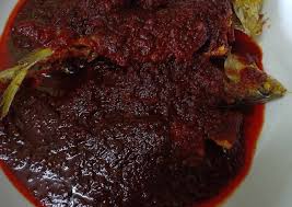 Ikan kembung masak sambal senduk cili kisar homemade • gula nisan • kiub pati ikan bilis • asam jawa (sebesar ibu jari) • air • garam • biji bawang besar (dihiris) 10 minit Sambal Ikan Kembung Rahsia Resepi Sedap Resepi Masakan Viral