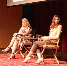 Cindy crawford couch tnworks co. Cindy Crawford At Live Talks La