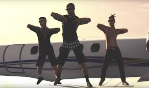 Cada coro que tiro se convierte en salmo (amén) me tiran pero no me alarmo (ey, ey, ey, ey, ey) una cubana en el cuello, la otra en cuatro (wuh) movie (movie), ya no estamo' en teatro (no) esto me sale fácil, ni lo trato (easy. Video Hablamos Manana De Bad Bunny Feat Pablo Chill E Y Duki