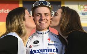 Información, novedades y última hora sobre remco evenepoel. Remco Evenepoel Nieuws365