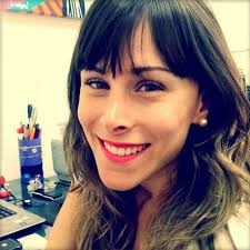 Debora Freitas (@debi_freitas)