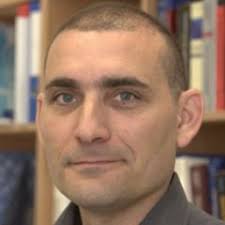 Ariel Kaplan (@akaplanz)