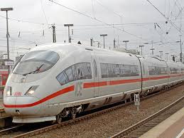 شاهد أول قطار معلق فى مصر قبل تنفيذه. Ù‚Ø·Ø§Ø± Wikiwand